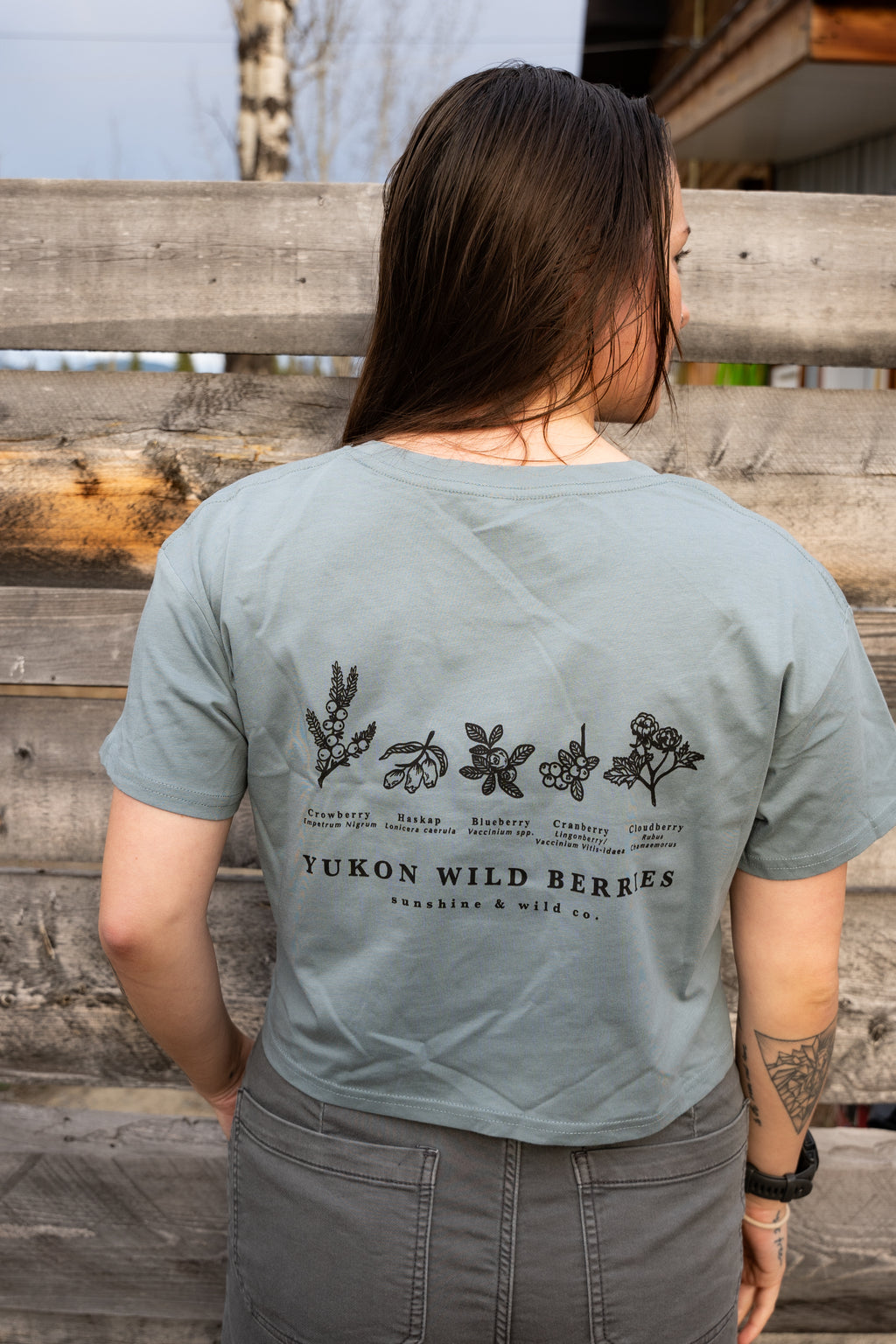 Women's Crop Wild Berries Tee - Mineral