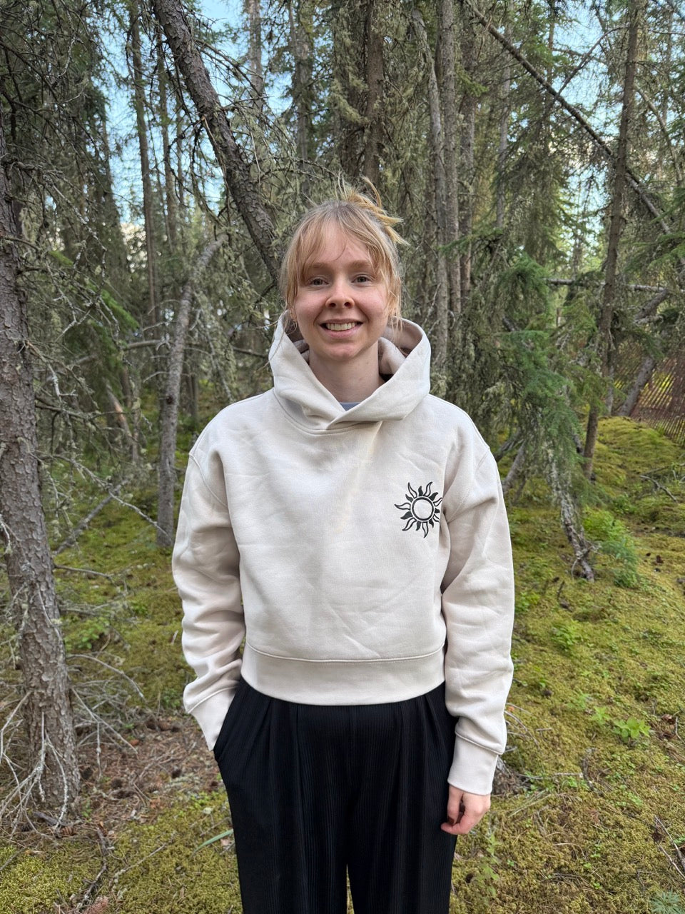 Women's Recycled Kluane National & Reserve Park Crop Hoodie - Bone